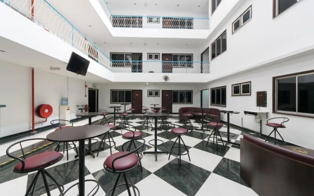 OYO 116 Hotel Grand Mutiara