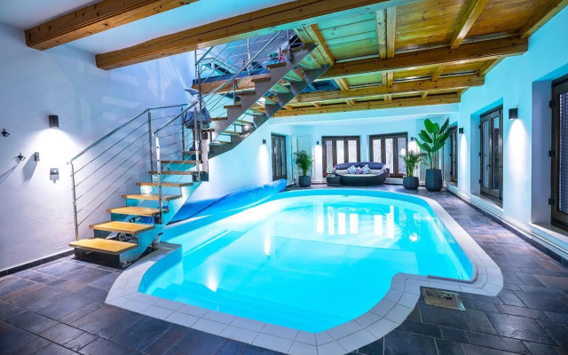 “Moment s“ pool house Trakoscan
