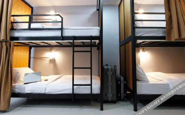 Ari Story Hostel - Adults Only