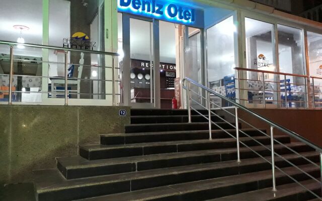 Deniz Otel