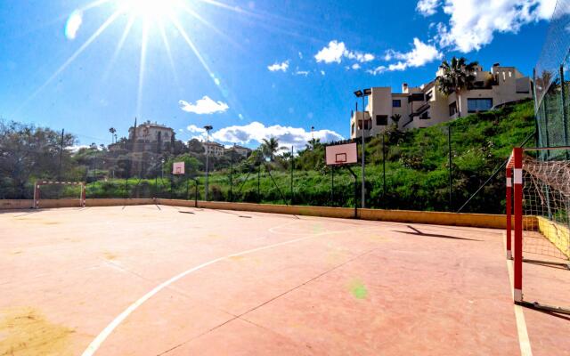 LAL- Fantastic family penthouse close to beaches