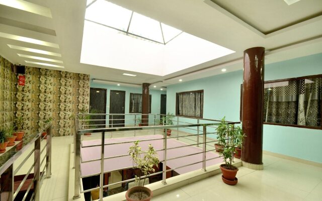 Fabexpress Grand Inn