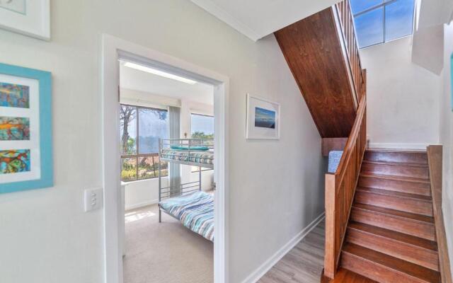King of North Bay - 103 Gold Coast Drive