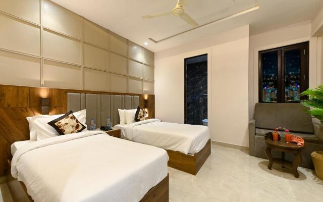 Avalon Palms Agra