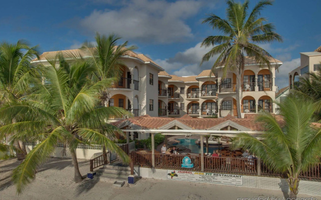Sunbreeze Suites
