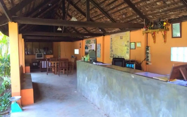 Thakhek Travel Lodge