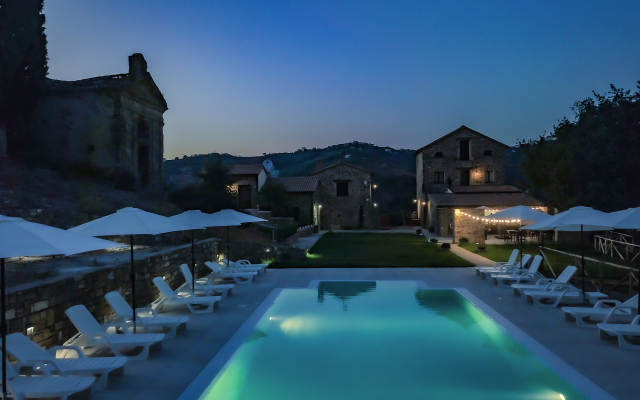 Le Querce Farmhouse