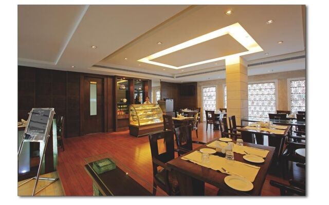 Country Inn & Suites by Radisson, Amritsar, Queens Road