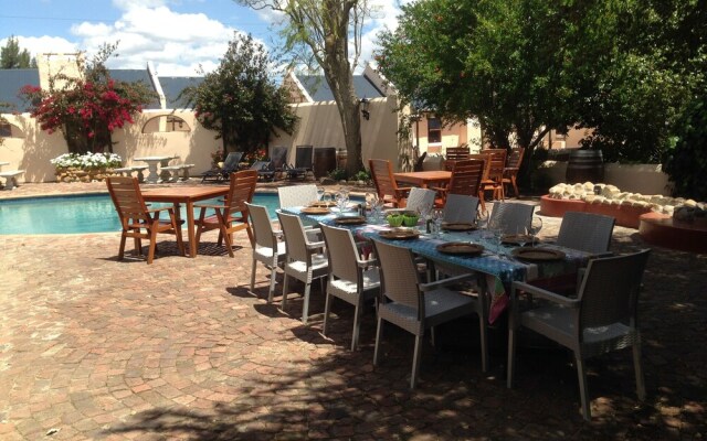 De Leeuwenhof Estate