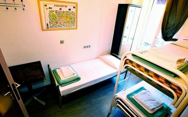Plug Inn Boutique Hostel
