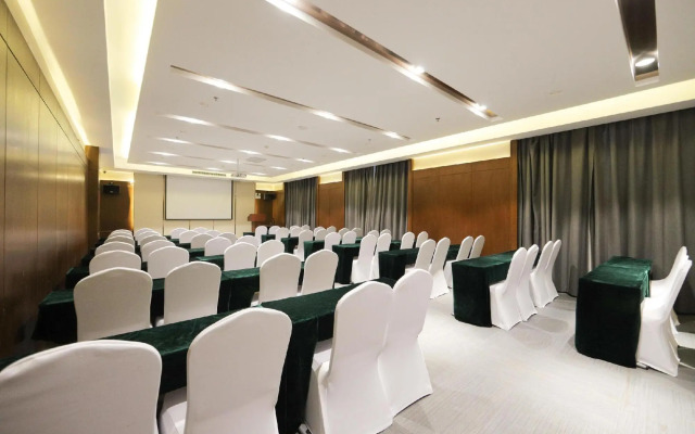 Atour Hotel Songbei Harbin