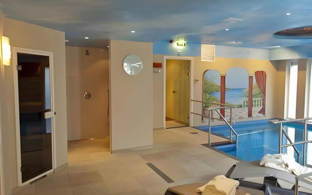 Hotel Arrows