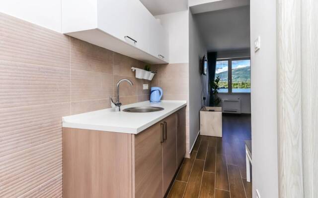 Apartments Maestral