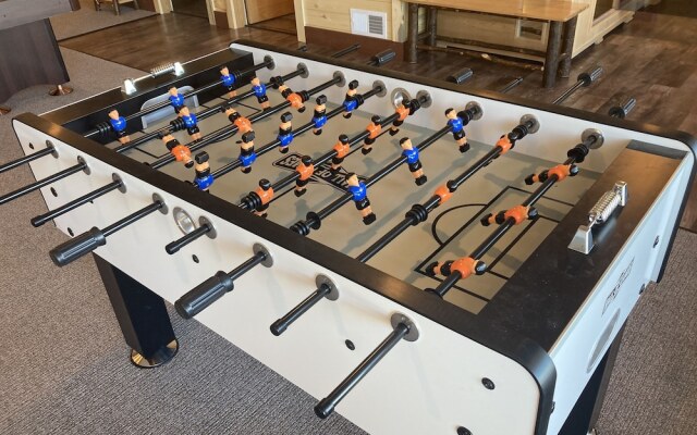 Keweenaw Waters Resort