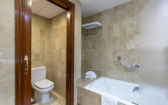 Senator Huelva Hotel