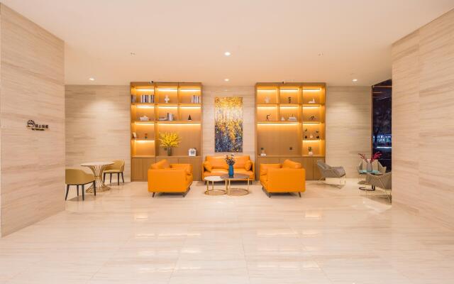 Starway Hotel Baoding Wanbo Plaza