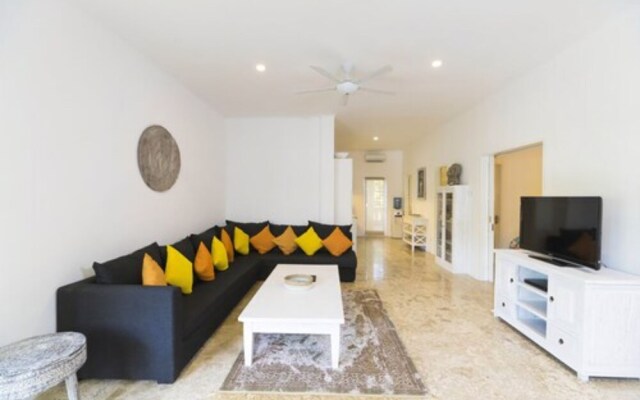 Beach Melati Apartments