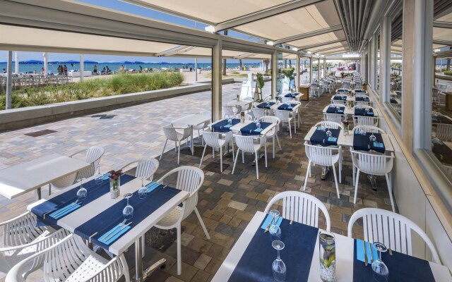 Hotel 4R Miramar Calafell