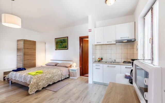 Amazing Apartment in Rovinj With Wifi