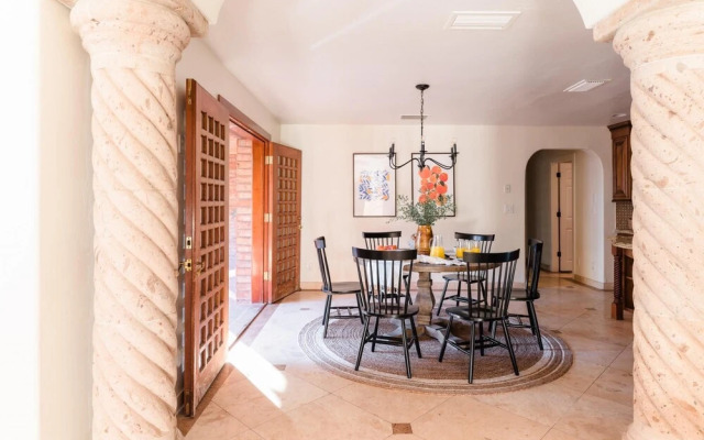 Scottsdale Cottonwoods Resort & Suites