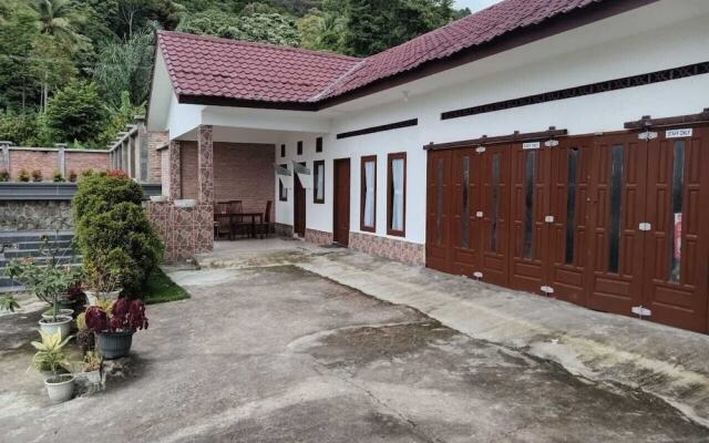 Toba Retreat Mansion And Villas