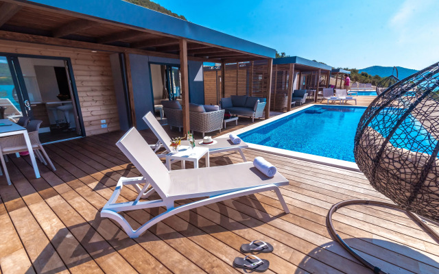 Olivia Green Camping