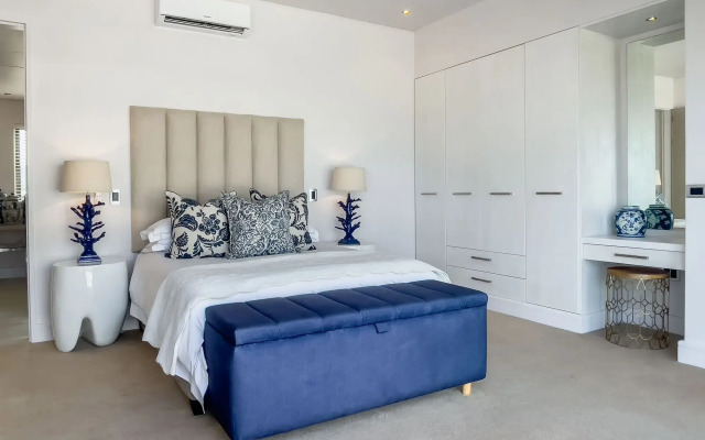 Le Paradis Penthouse Apartment