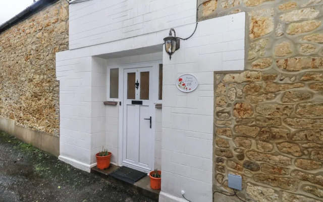 Poppy Cottage