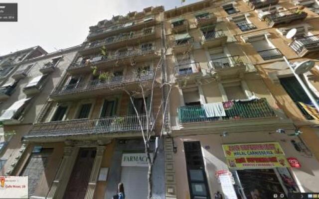 Centric 2Bed Apt with a private lovely terrace