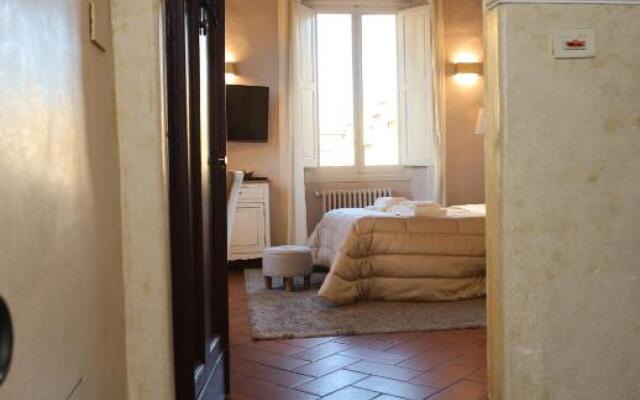 SANTO SPIRITO - Elegante appartamento in pieno centro