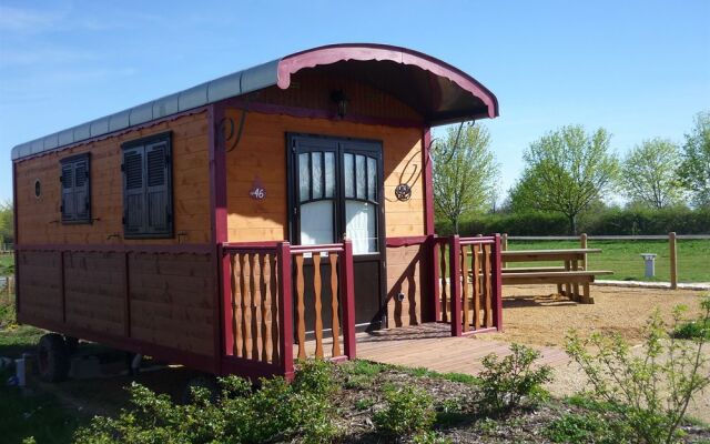 Les Roulottes Du Berry