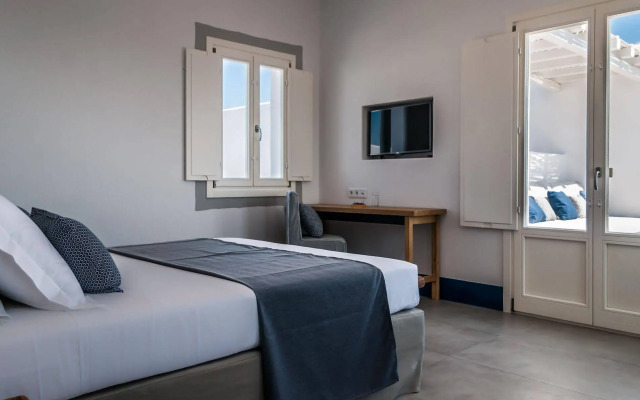 Milos Breeze Boutique Hotel