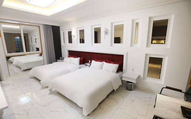 Seosan Hello Hotel