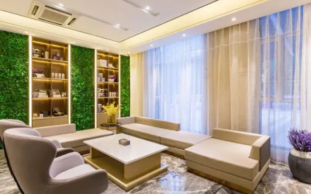 Lavande Hotel (Hohhot and Lingeer New Area Branch)