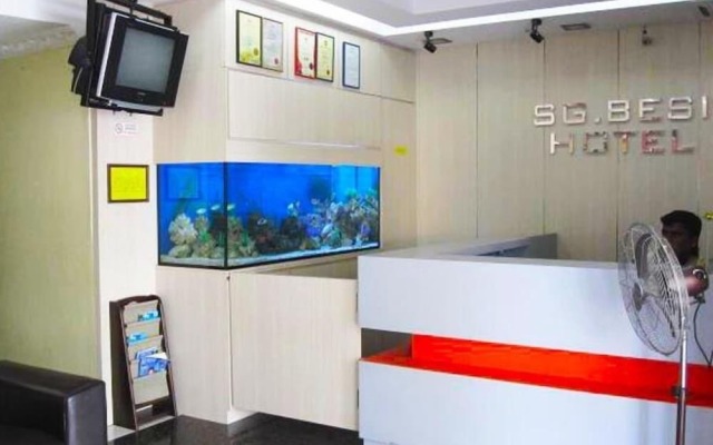 Sungai Besi Hotel