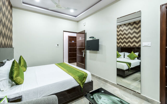 Treebo Greenwood Premier Suites, Old Airport Road