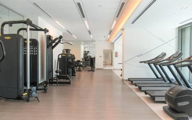 SuperHost - Downtown Delight 2BR Apt Opposite Burj Khalifa