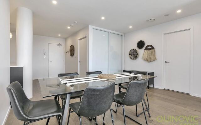 QV City Fringe Deluxe Apartment - 809