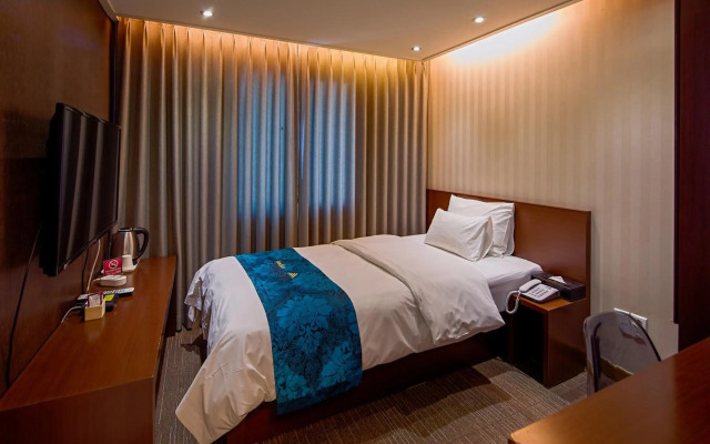 Namsan Hill Hotel