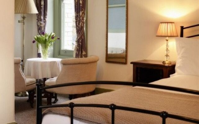 Ashley House Bed and Breakfast