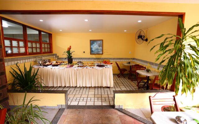 Marlim Porto Hotel