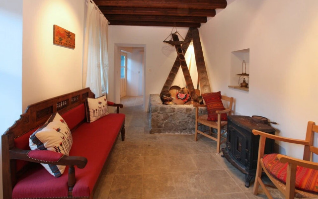 Kalopanayiotis 1-Bedroom Cottage