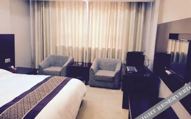 Wuxue Dongyuan Hotel