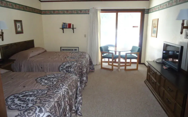 Edelweiss Motel
