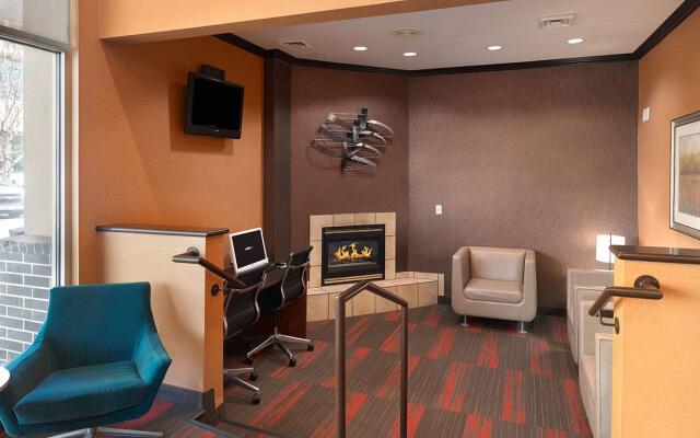 Crystal Inn Hotel & Suites Midvalley