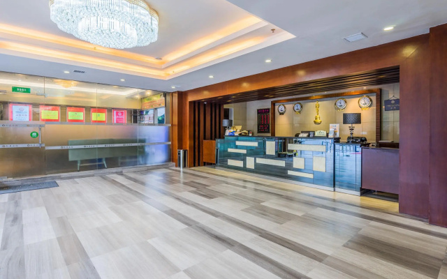 Movie Star Hotel