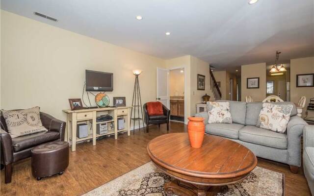 Tennismaster 1203 - Two Bedroom Condo