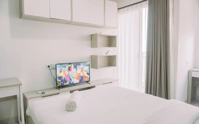 Homey and Cozy Studio at Springwood Residence Tangerang Apartment