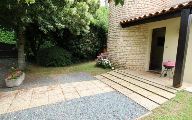 Gîte Saint-Aubin-la-Plaine, 3 pièces, 4 personnes - FR-1-426-224