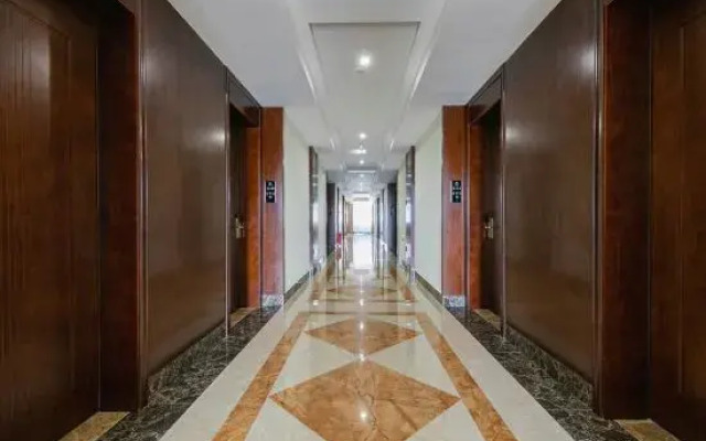 Yangjiang Guanhua Hotel (Hailing Island Dajiaowan)